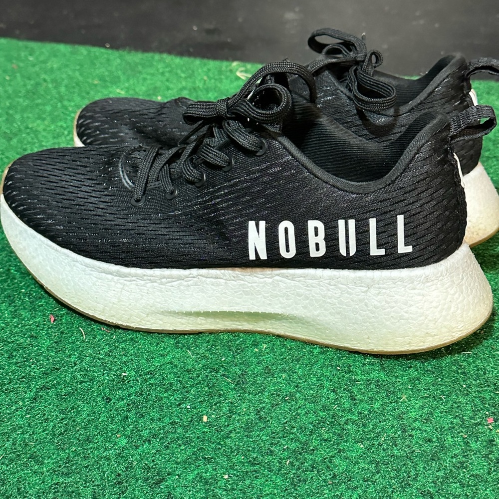 NoBull Runner + Mens Size 9.5 - Good Condition!